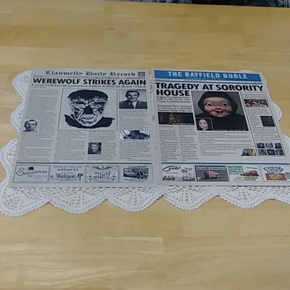 TYZZHOA 12Pcs Vintage Horror Movie Newspaper Article Poster Classic Scary Movie